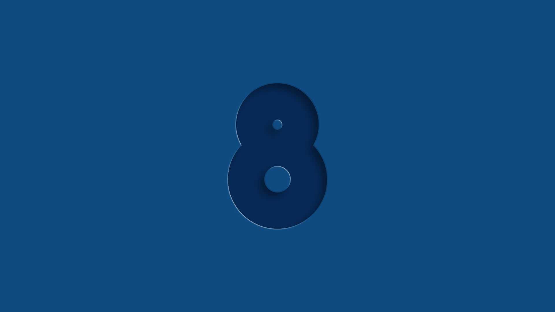 chiffre 8 sur fond bleu